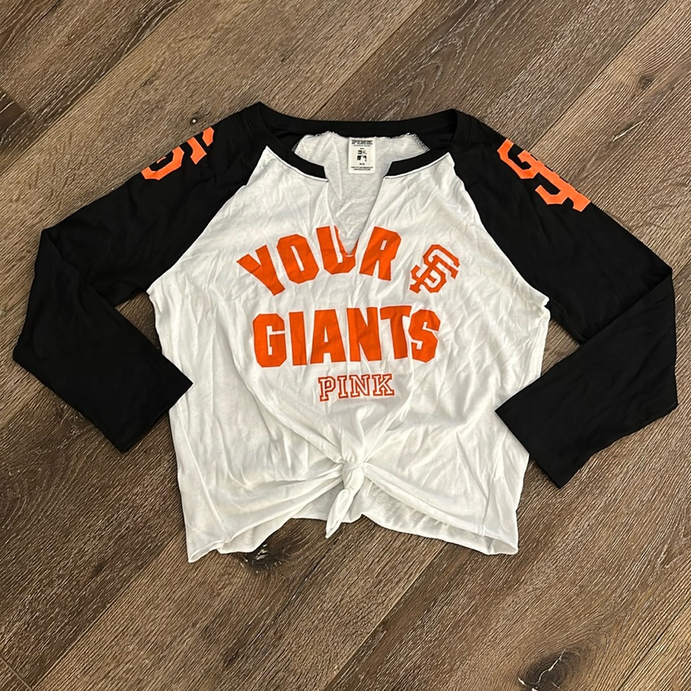 SF Giants deep V long sleeve